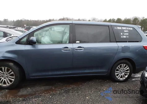 2015 Toyota Sienna Xle 8 Passenger from USA, damaged, VIN 5TDYK3DC2FS628909